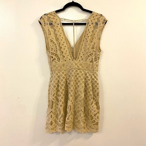 Free People Womens A Line Mini Dress Beige Lace V Neck Sleeveless Lined T-Back 4 - Picture 3 of 8